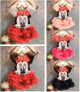 Детски комплект пола и тениска с Мини Маус, пет модела.