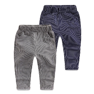 Παιδικά ανοιξιάτικα παντελόνια για αγόρια - μακρά, άνετα και κομψά σε δύο μοντέλα
