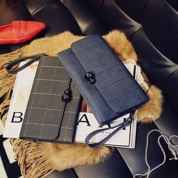 Γκορ σε τέσσερα διαφορετικά μοντέλα