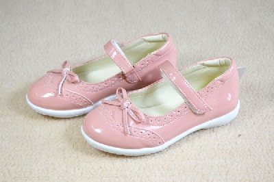 Ροζ λουστρίν παπούτσια για κορίτσια