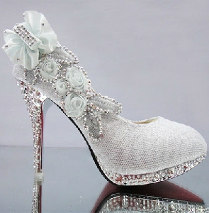 Дамски официални обувки с камъни