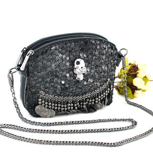 Дамски чанти нови модели с черепчета