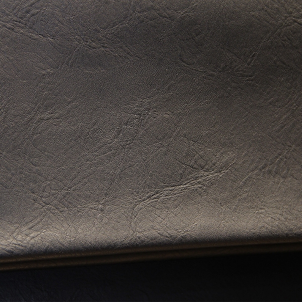 Ανδρική τσάντα  σε μαύρο χρώμα - 1 μοντέλο