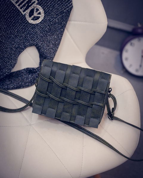 Κυρίες μίνι τσάντες σε διάφορα μοντέρνα και κορυφαία μοντέλα δερματίνη και μαλακή επιφάνεια - μαύρο, κόκκινο, καφέ