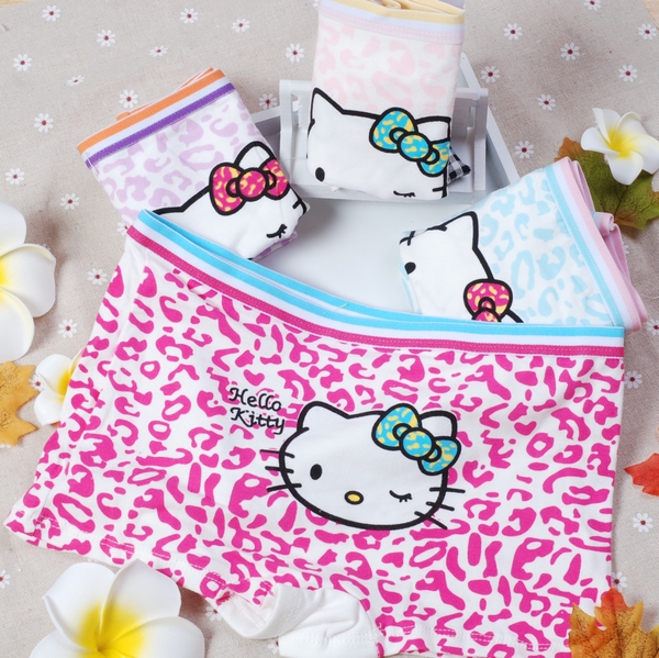 Нови комплекти от четири броя бебешко и детско бельо за момичета - топ модели Хелоу Кити, Замръзналото кралство и други