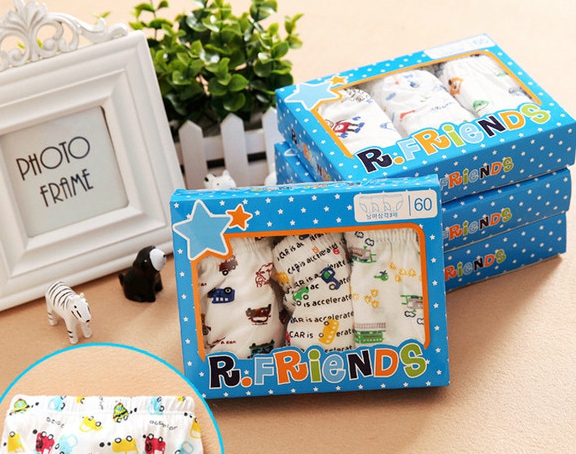 Комплект 3 бройки детско бельо за момичета - различни модели