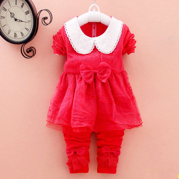 Пролетни комплекти за момичета-24 модела различни цветове.