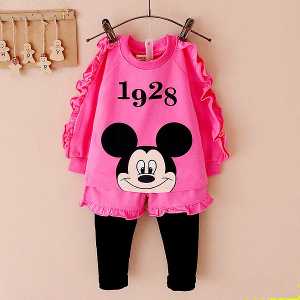 Пролетни комплекти за момичета-24 модела различни цветове.