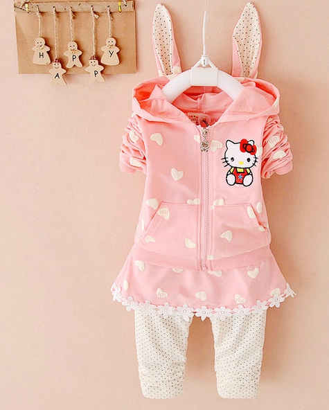 Пролетни комплекти за момичета-24 модела различни цветове.