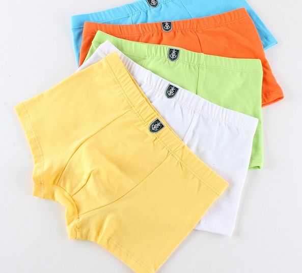 Комплекти от 5 броя детско бельо за момчета - слипове и боксерки - различни топ модели