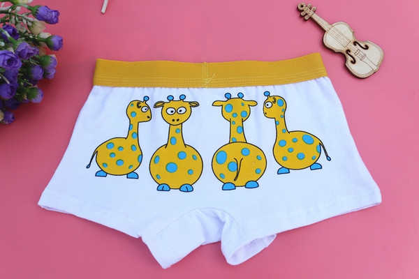 Детски боксерки с анимации за момчета 