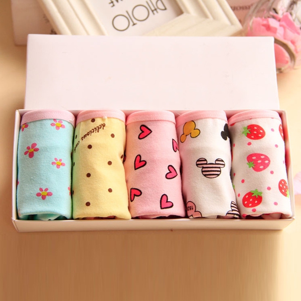 Детско бельо за момичета - различни варианти в комплект от 5 броя 