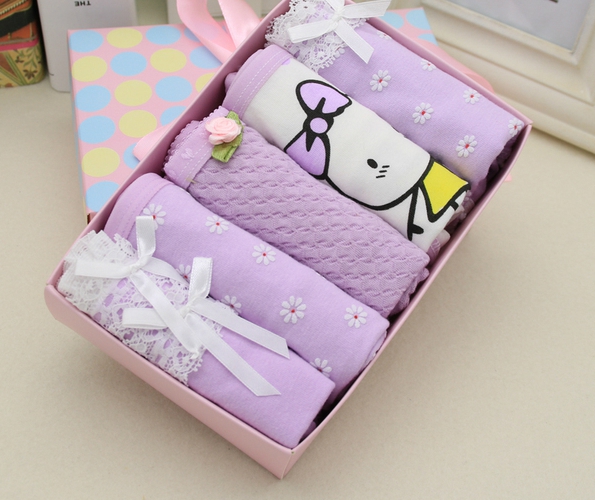 Детско бельо за момичета - червен, лилав, розов в комплект от 5 броя