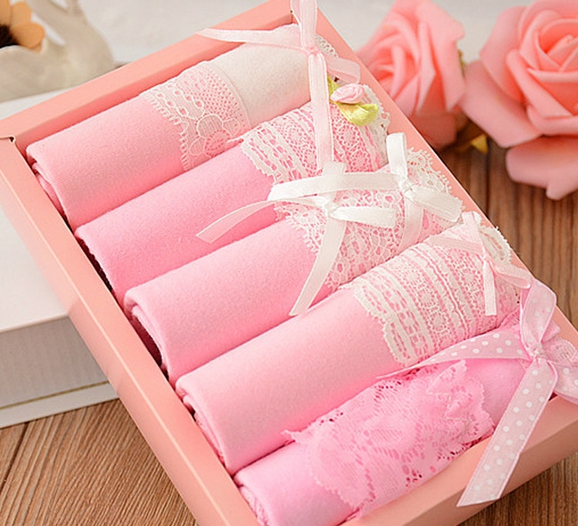 Детско бельо за момичета - червен, лилав, розов в комплект от 5 броя