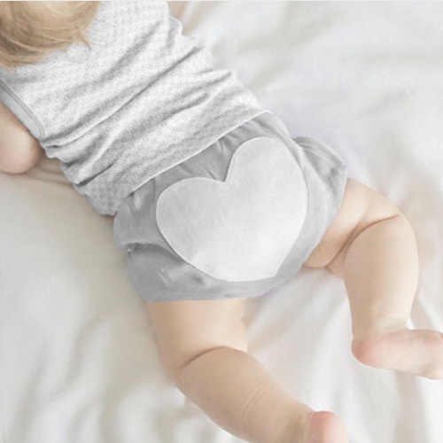 Детско бельо за бебета - момчета и момичета - три цвята със сърчице