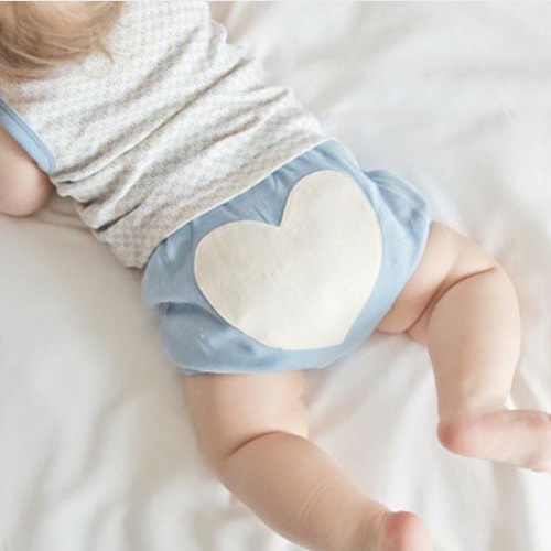 Детско бельо за бебета - момчета и момичета - три цвята със сърчице