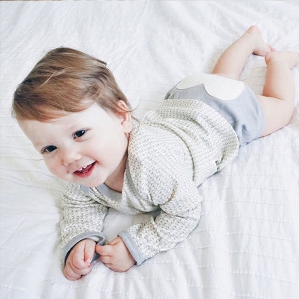 Детско бельо за бебета - момчета и момичета - три цвята със сърчице