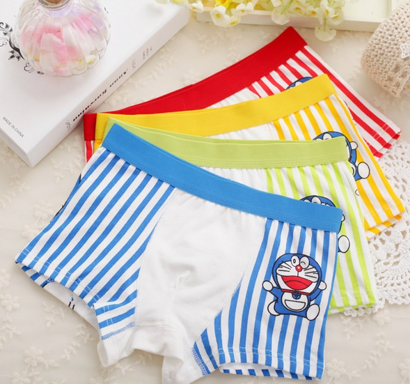 Комплект детски боксерки от 4 броя - различни анимации за момчета