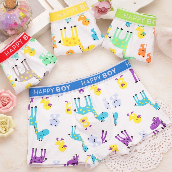 Комплект детски боксерки от 4 броя - различни анимации за момчета