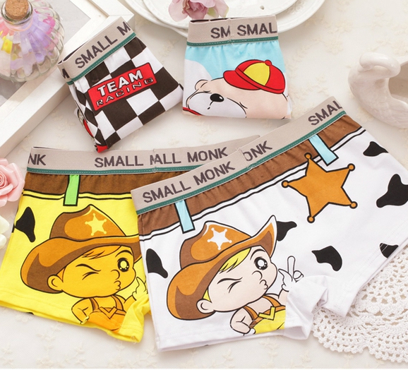 Комплект детски боксерки от 4 броя - различни анимации за момчета