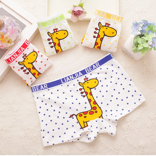 Комплект детски боксерки от 4 броя - различни анимации за момчета