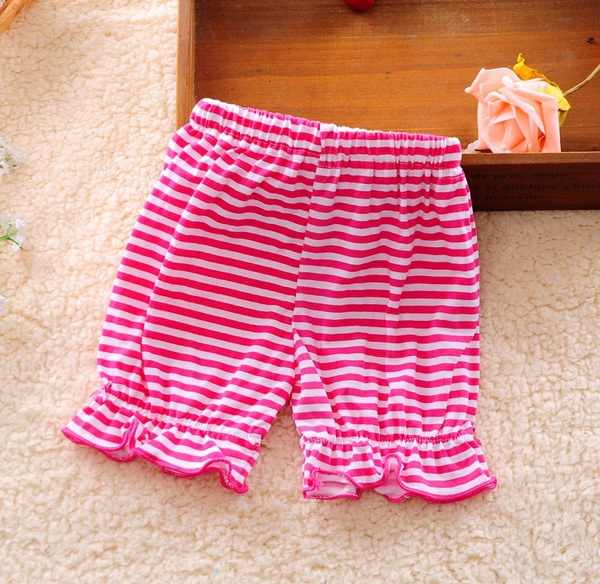 Цветни детски шорти за момичета