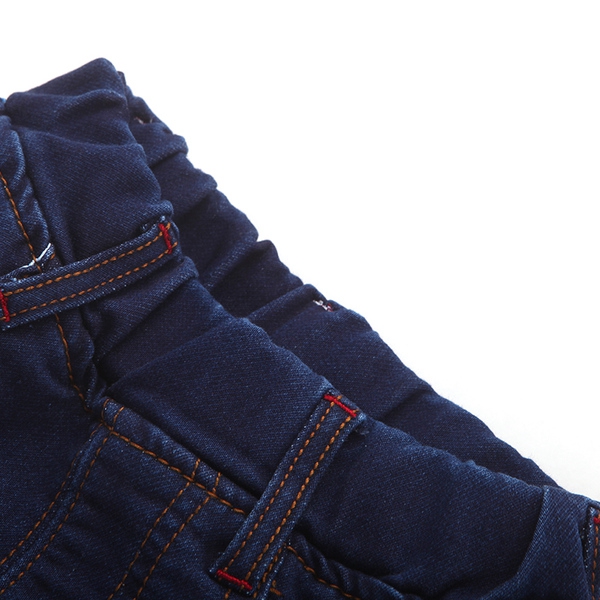 Παιδικά τζιν για αγόρια σε μπλε και μαύρο χρώμα