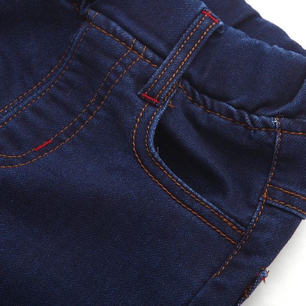 Παιδικά τζιν για αγόρια σε μπλε και μαύρο χρώμα