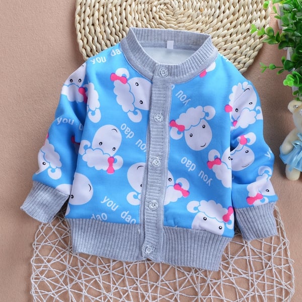 Κορυφαία ρούχα για κορίτσια και αγόρια - σε διαφορετικά χρώματα