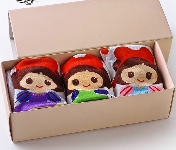 Детски комплект бельо за момичета - 3 броя боксерки с анимация