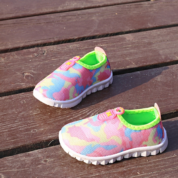 Παιδικά παπούτσια για αγόρια και κορίτσια