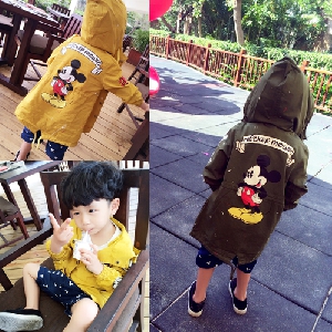 Ανοιξιάτικο μπουφάν για αγόρια με κίτρινο και πράσινο Mickey Mouse
