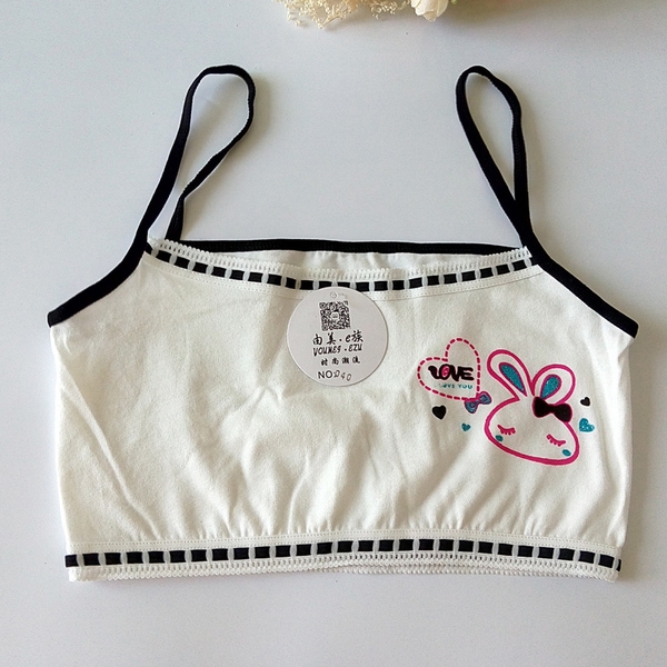 Детски бюстиета - различни топ модели и два еластични размера - от 60 до 75 см и 65 - 80 см