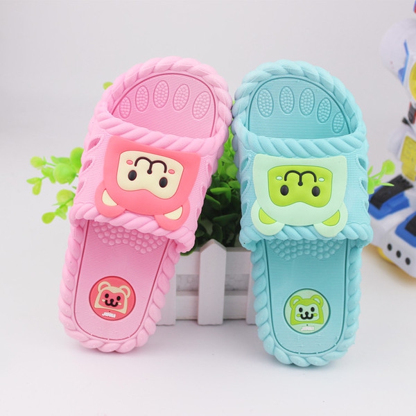 Τα παιδιά χρωματιστές παντόφλες για τα κορίτσια και τα αγόρια - 3 μοντέλα