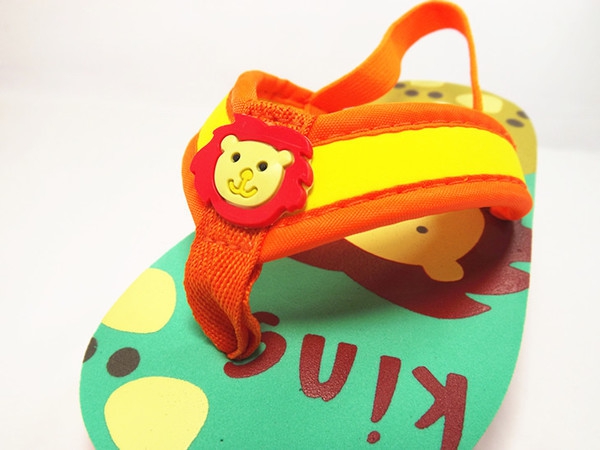 Παιδικά σανδάλια το καλοκαίρι με ελαστικό εξάρτημα και μαλακή άνετη σόλα