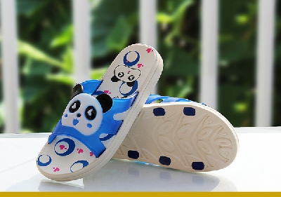 Παιδικό καλοκαίρι παντόφλες για αγόρια Panda σε διάφορα χρώματα - 8 μοντέλα