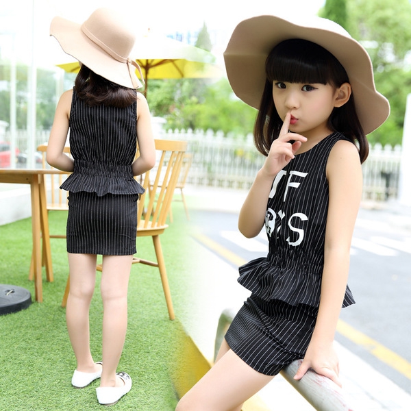 Летен детски комплект за момичета от потниче и пола - два модела - черен и бял 