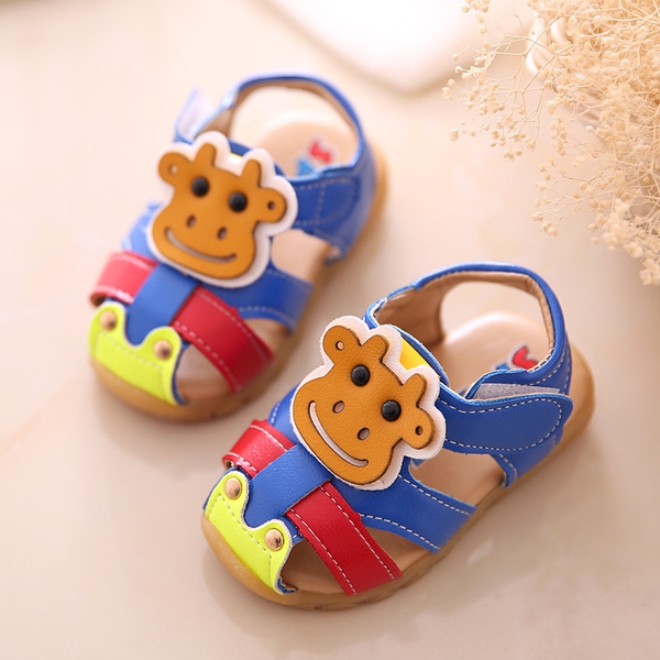 Παιδικά σανδάλια για αγόρια και κορίτσια 15 μοντέλα