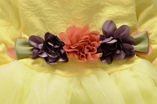 Παιδικό καλοκαιρινό βαμβακερό φορέματα για τα κορίτσια καλαίσθητα συνημμένη λουλούδια - κατάλληλες για κολύμπι και τη ζωή - τρία