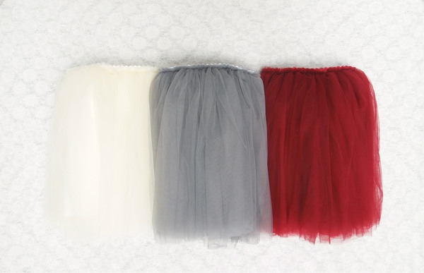 Φούστες για κορίτσια - κατάλληλο για άνοιξη, καλοκαίρι, φθινόπωρο και το χειμώνα - πέντε κορυφαία μοντέλα