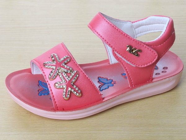 Παιδικά σανδάλια για τα κορίτσια σε πολλά διαφορετικά χρώματα - 20 διαφορετικά μοντέλα