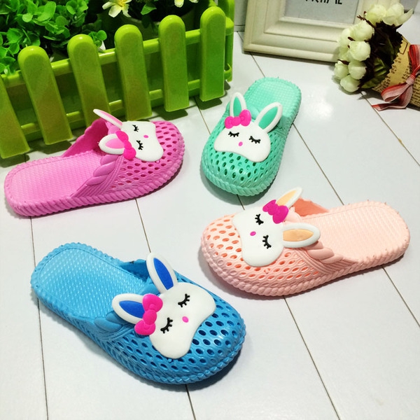 Παιδική καλοκαίρι παντόφλες λαγουδάκι για τα κορίτσια - 4 μοντέλα