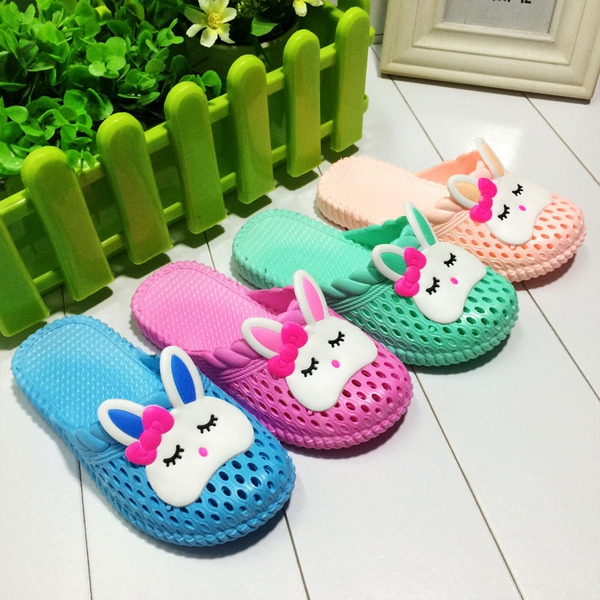 Παιδική καλοκαίρι παντόφλες λαγουδάκι για τα κορίτσια - 4 μοντέλα