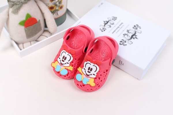 Παιδικό καλοκαίρι παντόφλες για αγόρια και κορίτσια Μπομπ ο σκύλος σε κόκκινο, κίτρινο και μπλε - 5 μοντέλα