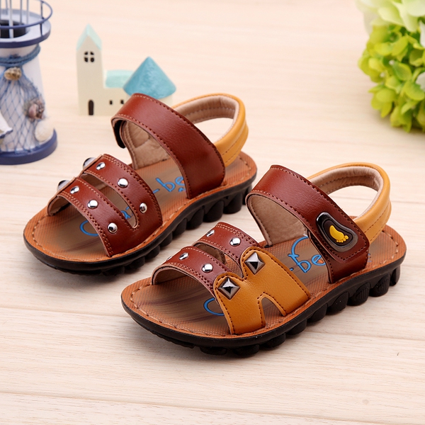 Παιδικά σανδάλια το καλοκαίρι για τα αγόρια σε καφέ, μπλε και μαύρο - 3 μοντέλα