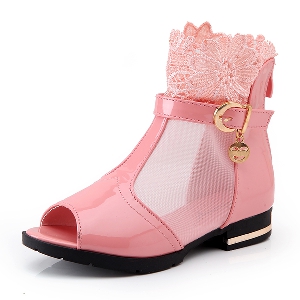 Παιδικές μοντέρνες  μπότες για την άνοιξη για τα κορίτσια σε μαύρο, λευκό και ροζ χρώμα