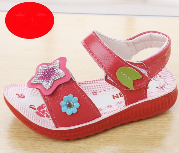 Παιδικά σανδάλια το καλοκαίρι για τα κορίτσια σε διάφορα χρώματα - 23 διαφορετικά μοντέλα