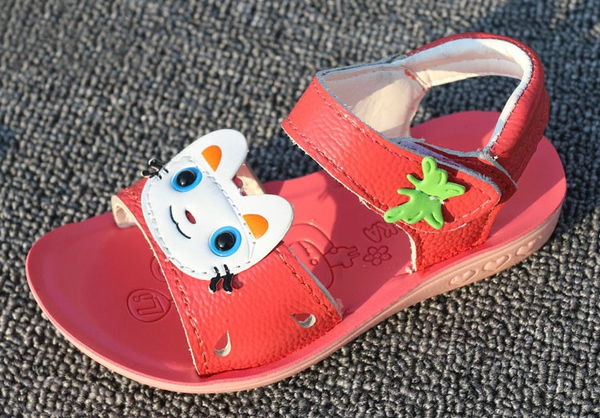 Παιδικά σανδάλια το καλοκαίρι για τα κορίτσια σε διάφορα χρώματα - 23 διαφορετικά μοντέλα