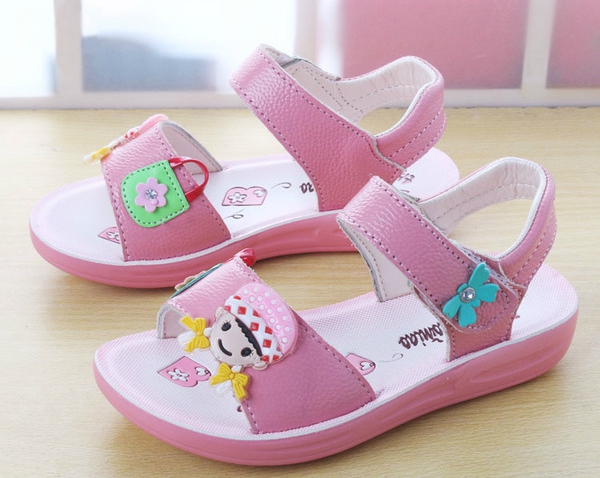 Παιδικά σανδάλια το καλοκαίρι για τα κορίτσια σε διάφορα χρώματα - 23 διαφορετικά μοντέλα