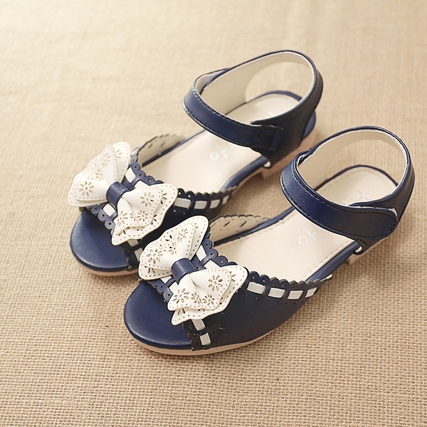 Σανδάλια για τα κορίτσια τρία χρώματα.